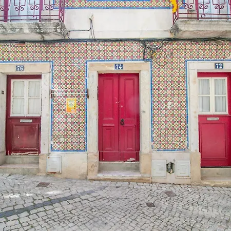 Charming Santos Wpatio Appartement Lissabon