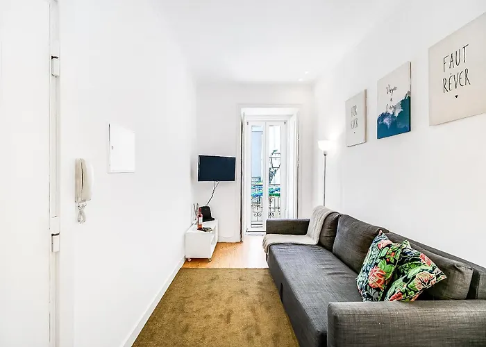 Διαμέρισμα Charming Santos Wpatio *