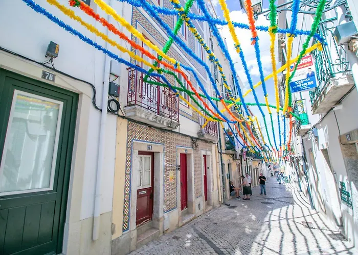 Charming Santos Wpatio