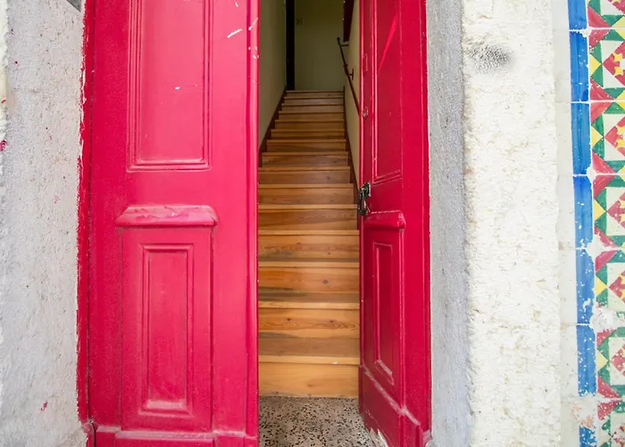 Διαμέρισμα Charming Santos Wpatio Lisboa