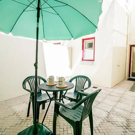 Charming Santos Wpatio Lisbon